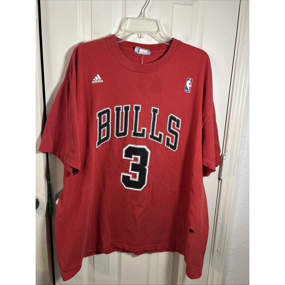 Vintage Chicago Bulls Wallace 3 TShirt Size XL NBA See Desc.